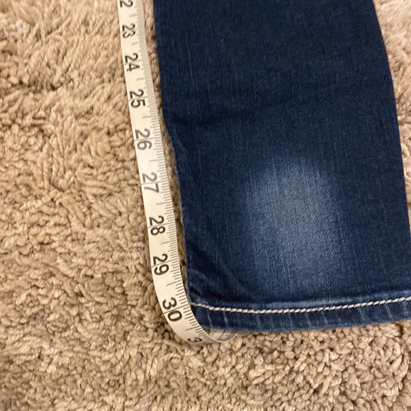 Rock RevivalJeans Sz 26 Blue Distressed Whisper New w/out Tags - Picture 11 of 14